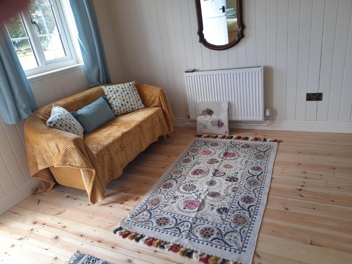 Appartement Dinky'S Den à Coverack Extérieur photo