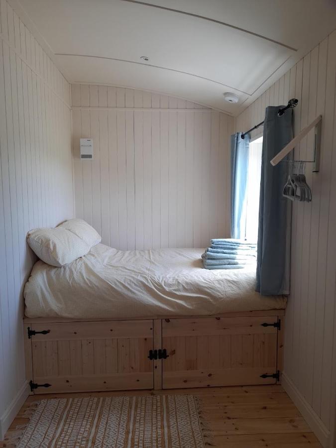 Appartement Dinky'S Den à Coverack Extérieur photo